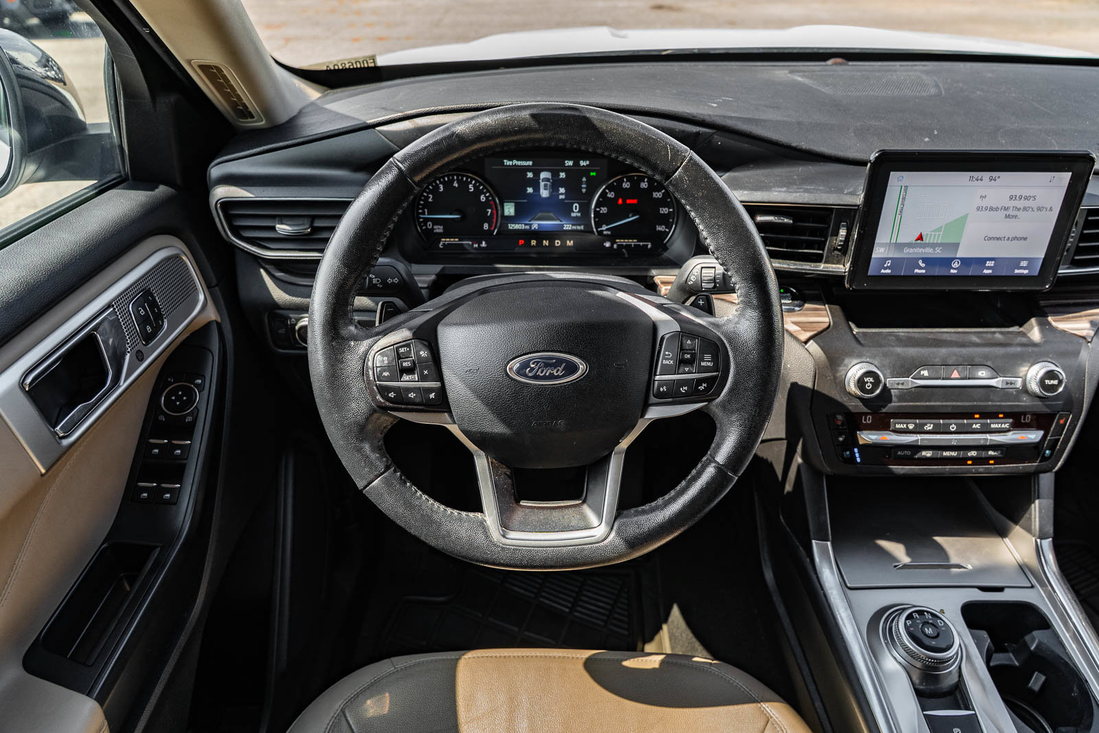 Certified 2020 Ford Explorer Limited RWD image 24