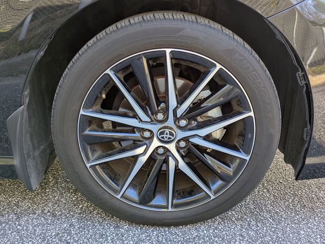 Used 2024 Toyota Camry SE w/ Convenience Package image 11