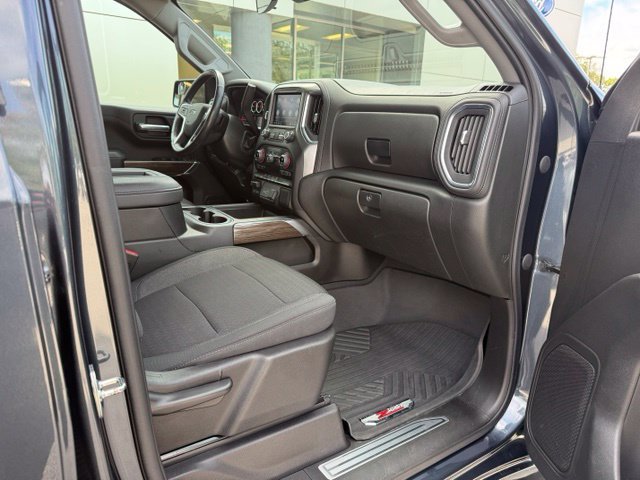 Used 2021 Chevrolet Silverado 1500 LT Trail Boss w/ Bed Protection Package AWD/4WD image 34