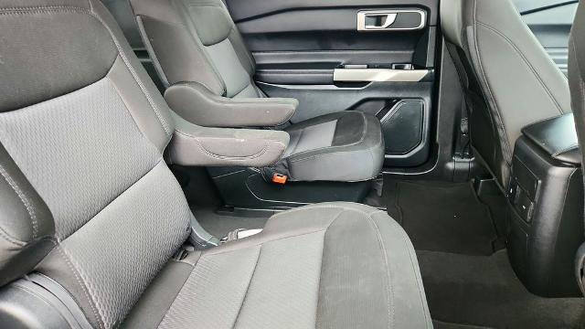 Certified 2024 Ford Explorer XLT image 36