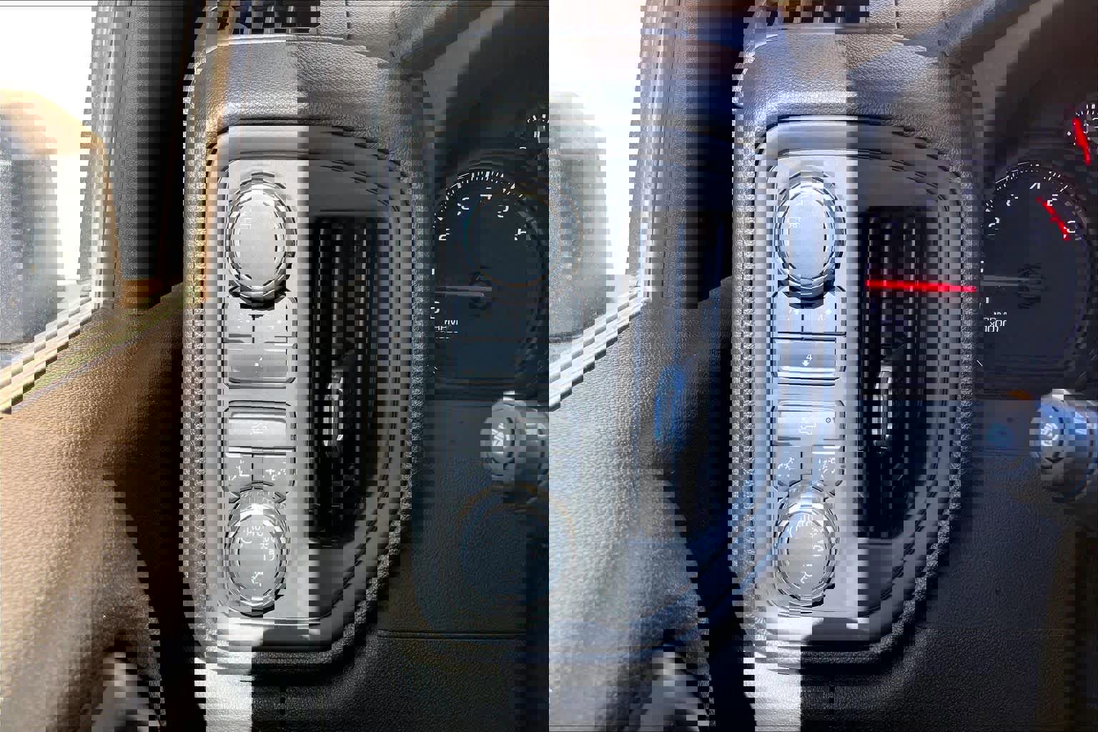 Used 2024 Chevrolet Silverado 2500 Custom w/ Custom Convenience Package image 36