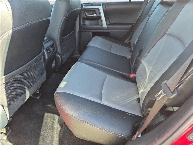 Used 2022 Toyota 4Runner SR5 Premium w/ Moonroof Package AWD/4WD image 20