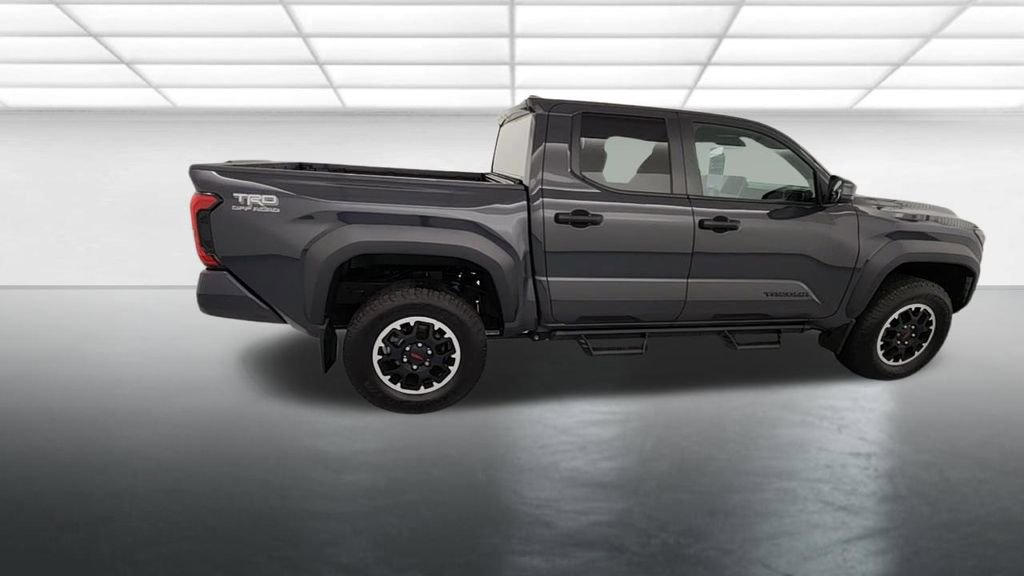 Used 2024 Toyota Tacoma TRD Off-Road AWD/4WD image 8