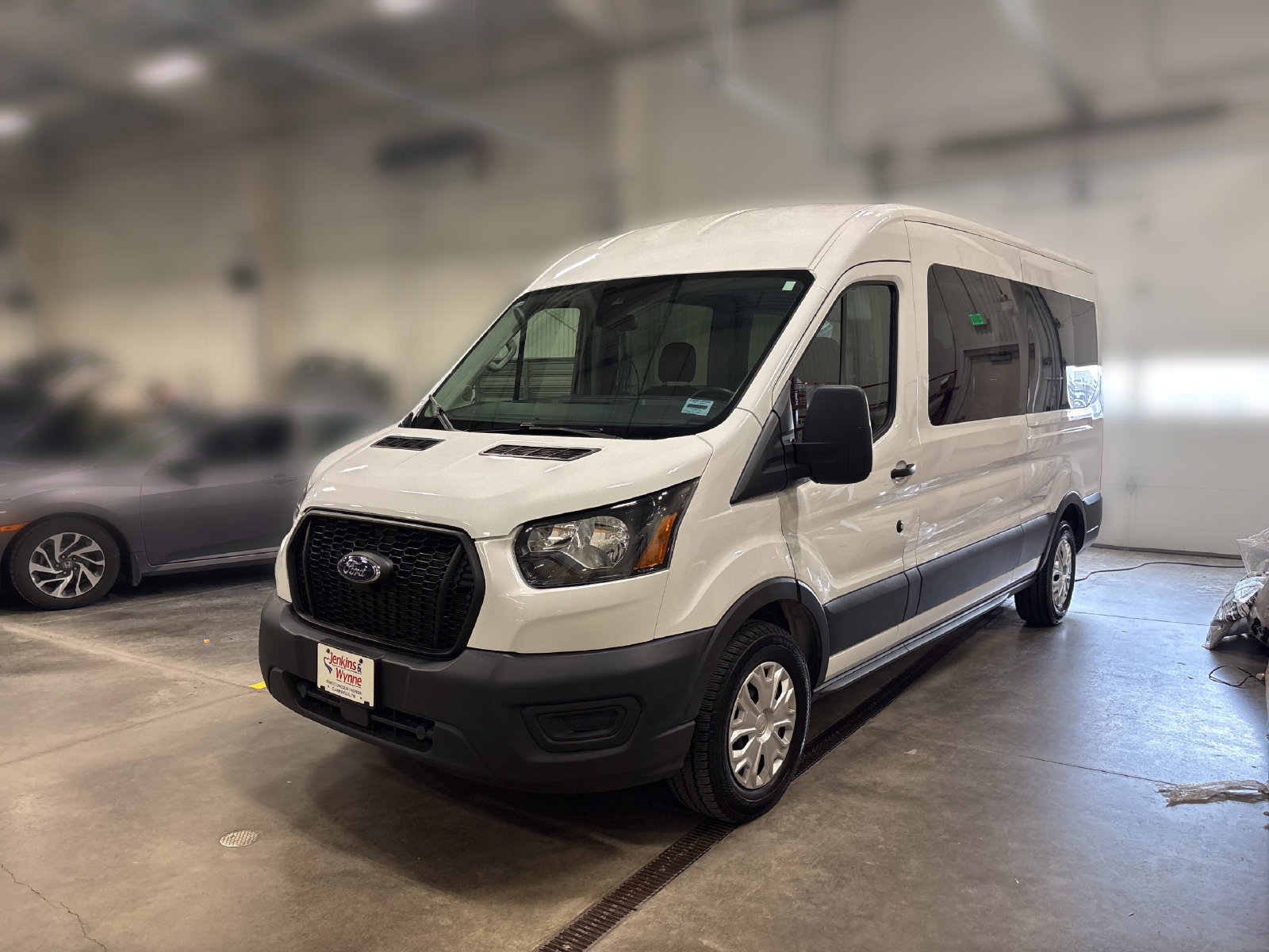 Certified 2023 Ford Transit 350 XL RWD image 4