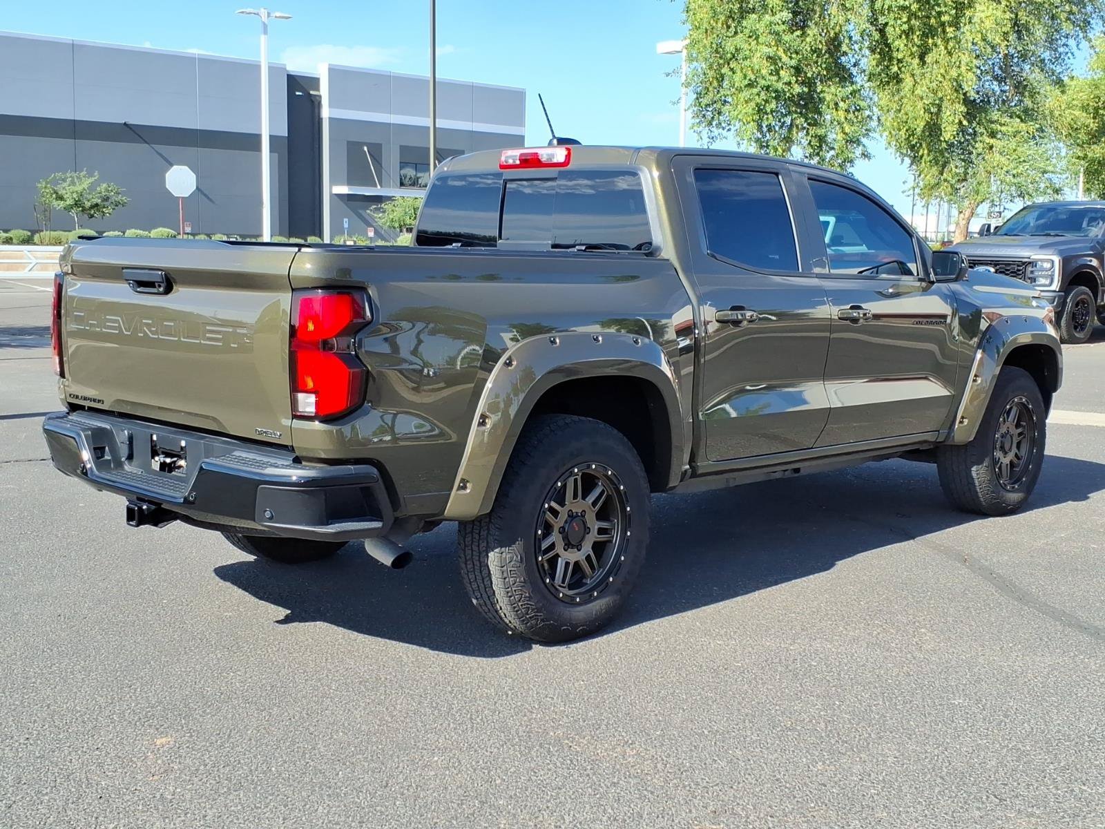 Used 2023 Chevrolet Colorado Z71 w/ Z71 Convenience Package 2 AWD/4WD image 5
