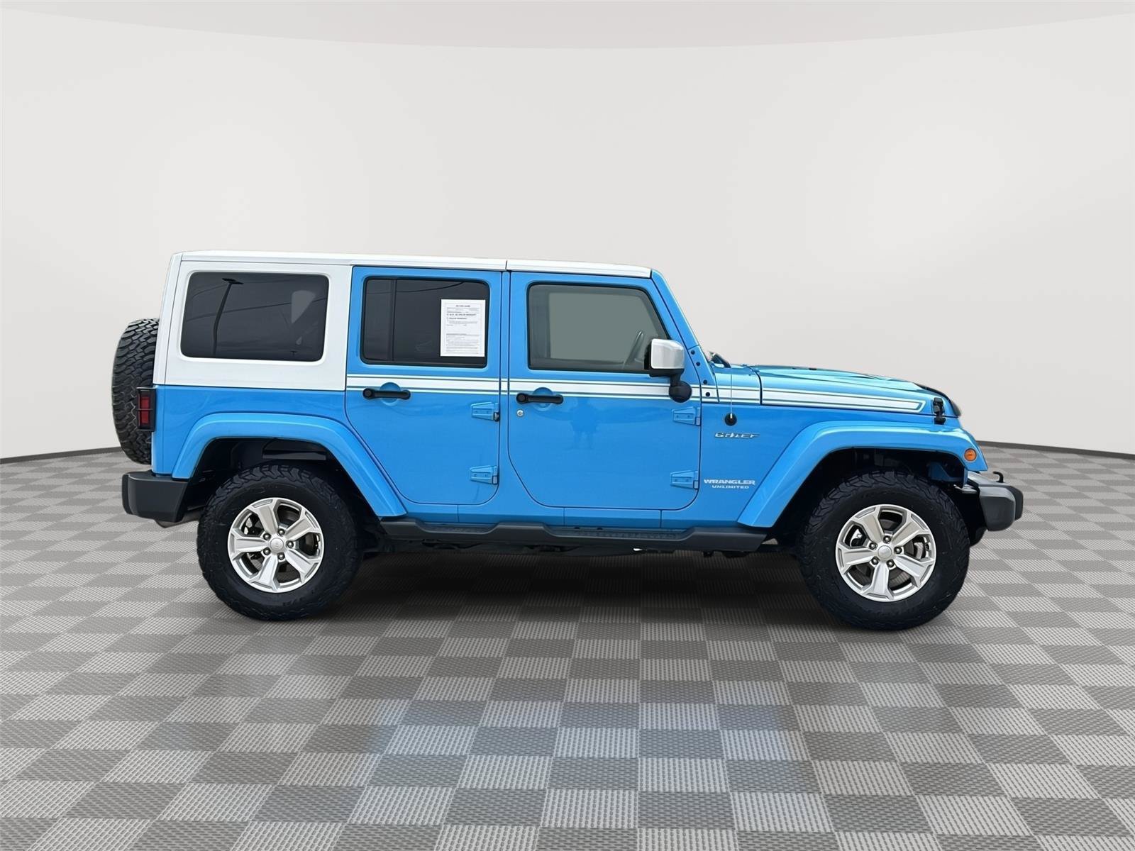 Used 2017 Jeep Wrangler Unlimited Sahara w/ Quick Order Package 24E Chief AWD/4WD image 6