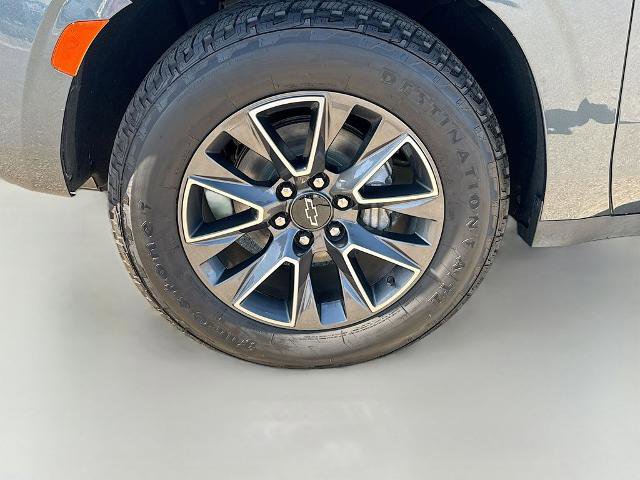 Used 2021 Chevrolet Suburban Z71 w/ Z71 Off-Road Package AWD/4WD image 23