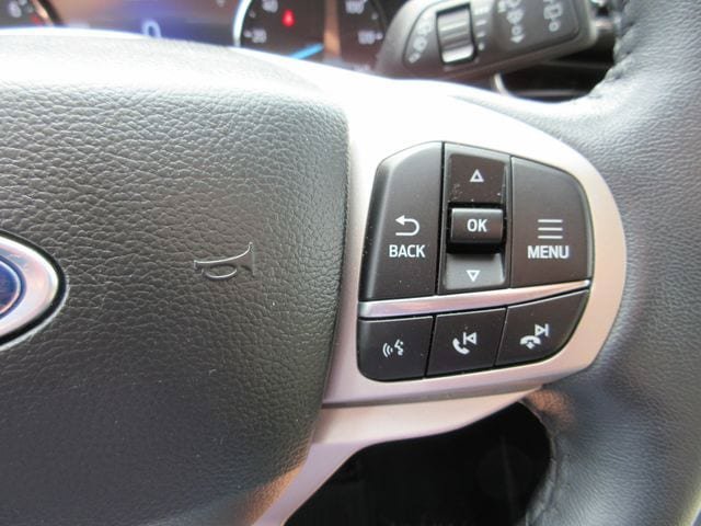 Certified 2023 Ford Explorer Limited w/ Limited Technology Package AWD/4WD image 16