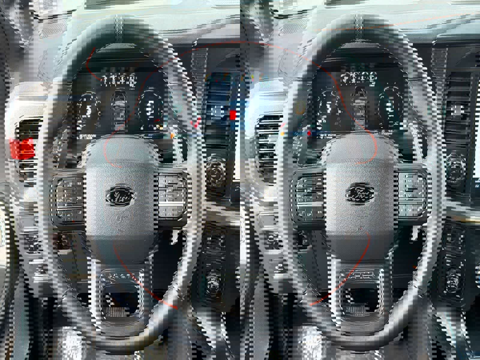 Certified 2025 Ford F150 Raptor image 24