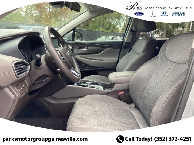 Used 2020 Hyundai Santa Fe SE image 11