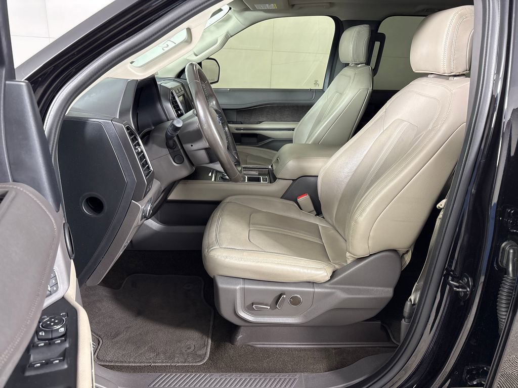 Certified 2019 Ford Expedition Limited w/ Equipment Group 301A RWD image 29