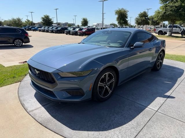 Certified 2025 Ford Mustang Coupe RWD image 3