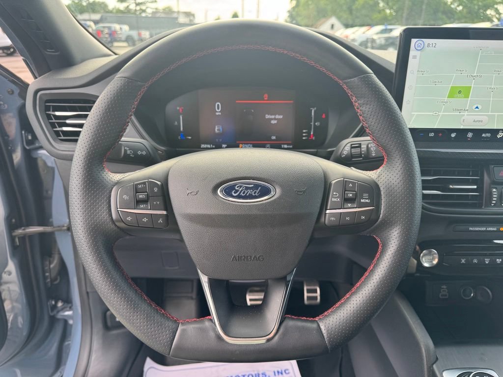 Certified 2024 Ford Escape ST-Line w/ Tech Pack #1 FWD image 8