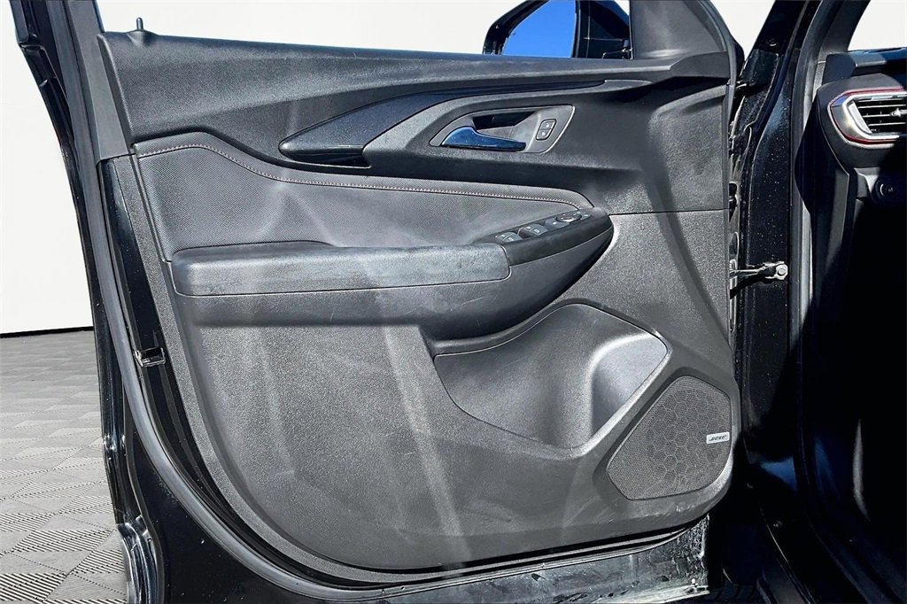 Used 2022 Chevrolet TrailBlazer RS w/ Technology Package image 23