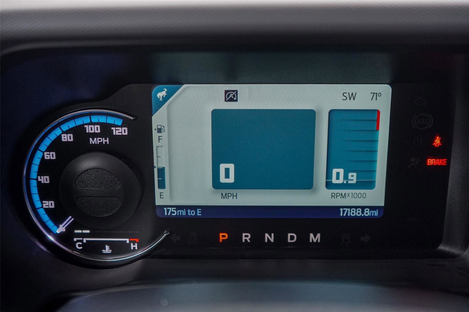 Certified 2024 Ford Bronco Black Diamond image 19