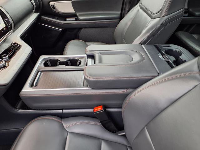 Certified 2025 Ford Expedition Max Active AWD/4WD image 10