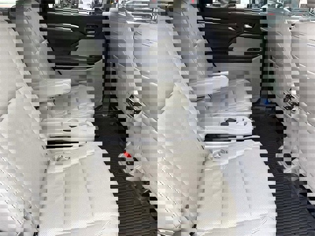 Used 2019 Toyota Highlander Limited image 24