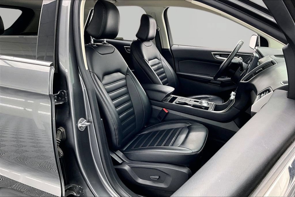 Certified 2023 Ford Edge SEL AWD/4WD image 7