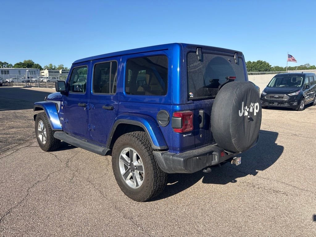 Used 2018 Jeep Wrangler Unlimited Sahara AWD/4WD image 5