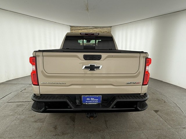 Used 2022 Chevrolet Silverado 1500 ZR2 w/ Technology Package AWD/4WD image 4