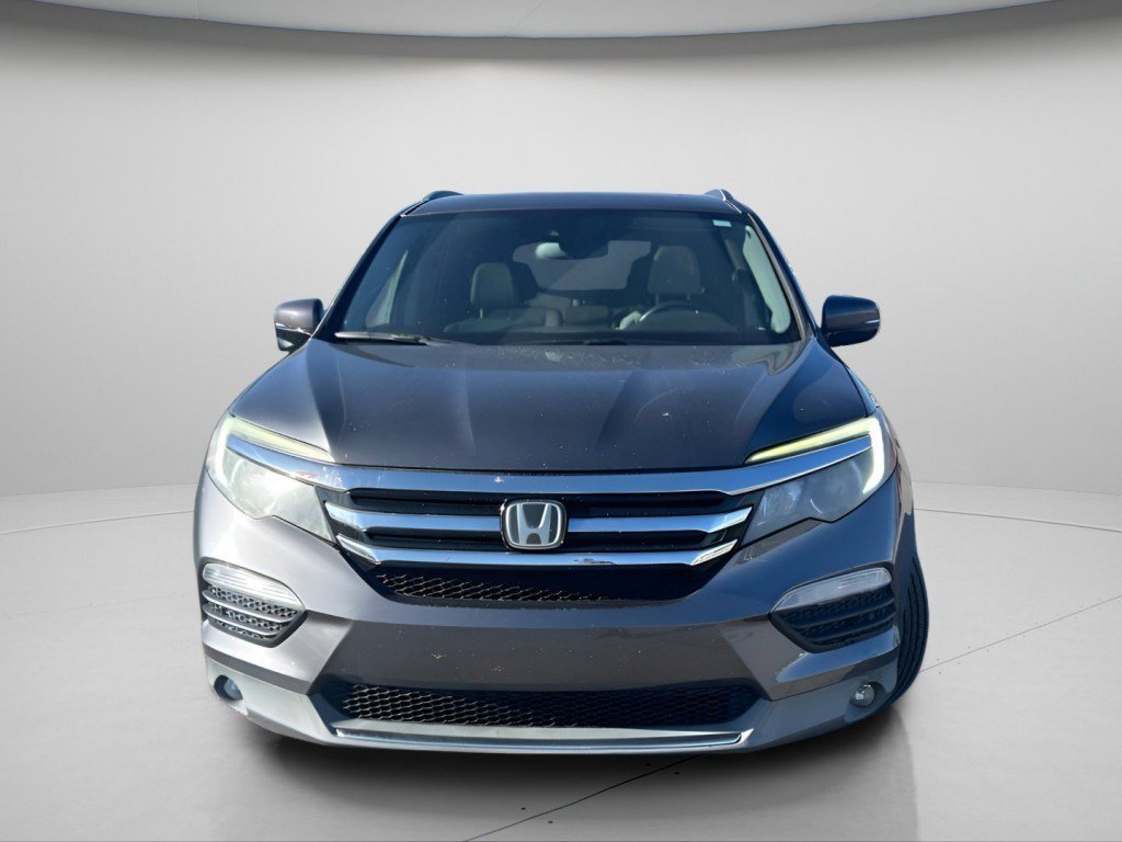 Used 2017 Honda Pilot Touring image 16