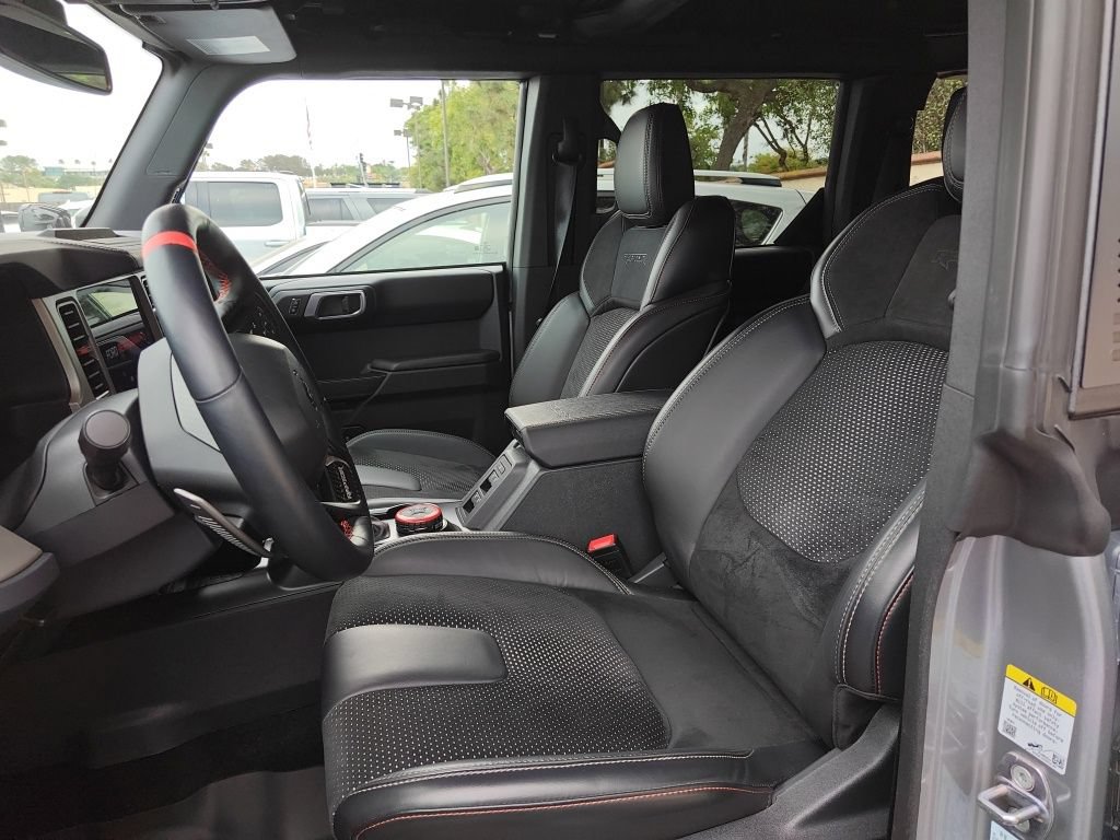 Certified 2024 Ford Bronco Raptor w/ Interior Carbon Fiber Pack 6 AWD/4WD image 7