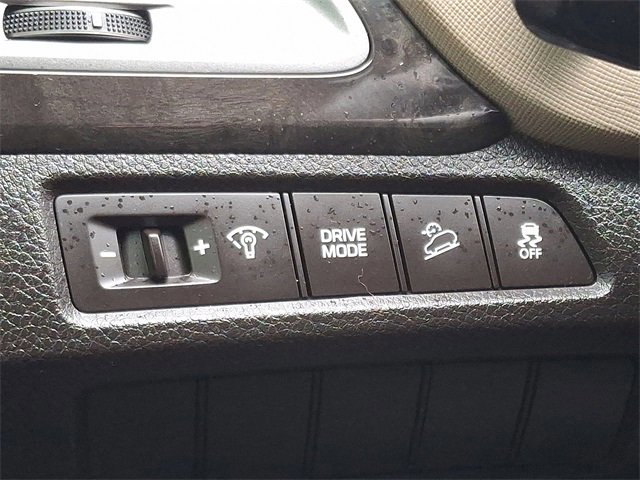 Used 2017 Hyundai Santa Fe Sport image 23