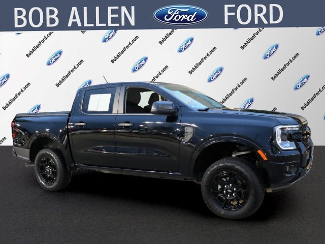 Certified 2025 Ford Ranger XLT w/ Black Appearance Package AWD/4WD image 2