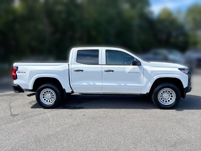 Used 2023 Chevrolet Colorado W/T w/ WT Convenience Package AWD/4WD image 9