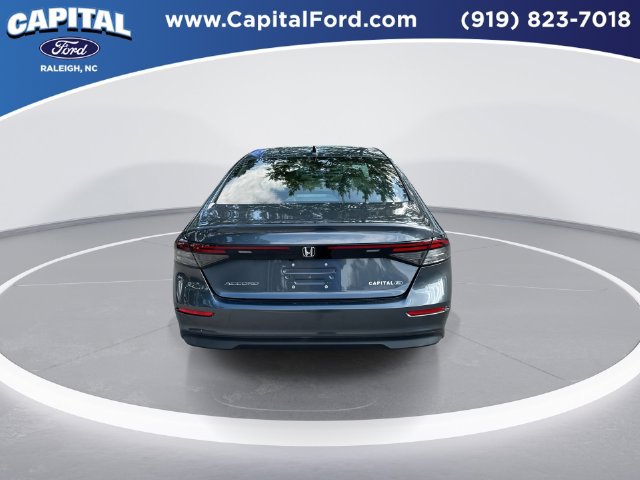 Used 2023 Honda Accord EX image 7