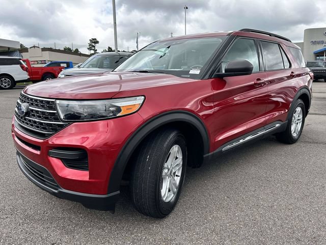 Certified 2021 Ford Explorer XLT RWD image 5