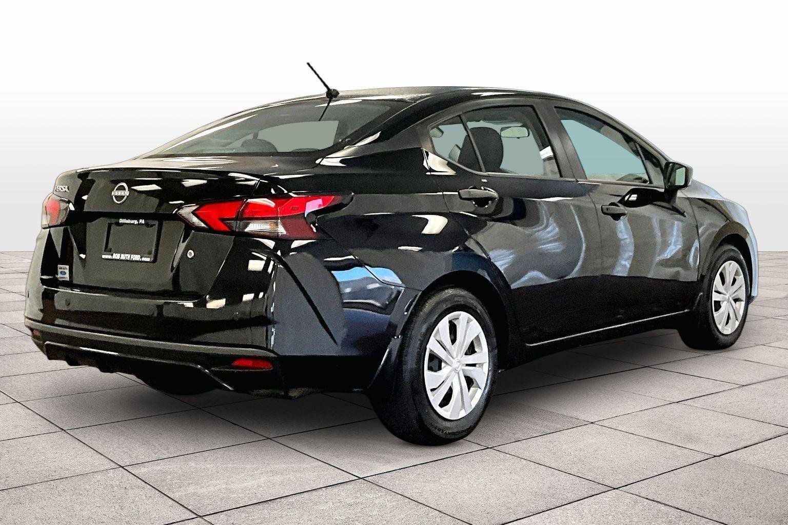 Used 2024 Nissan Versa S w/ Trunk Package image 11