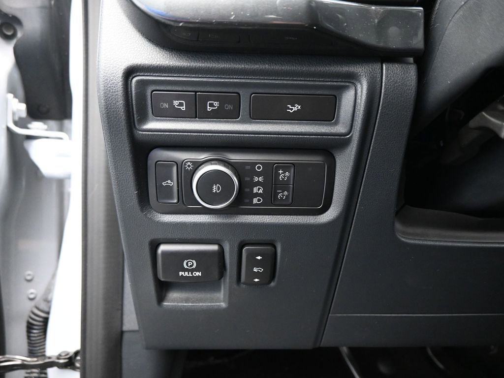 Certified 2022 Ford F150 XLT w/ Equipment Group 302A High image 12