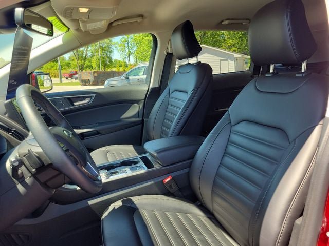 Certified 2024 Ford Edge SEL w/ Convenience Package AWD/4WD image 5