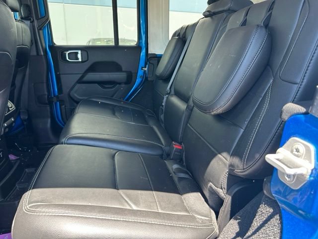 Used 2021 Jeep Wrangler Unlimited Sahara w/ Cold Weather Group AWD/4WD image 11