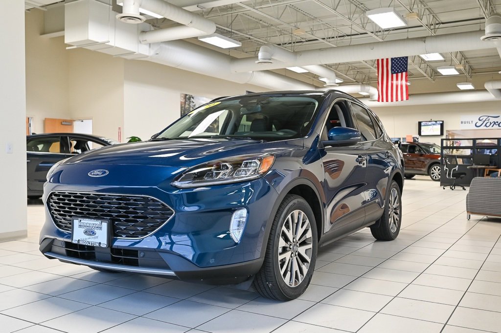 Certified 2023 Ford Escape Active w/ Tech Pack #2 video 2