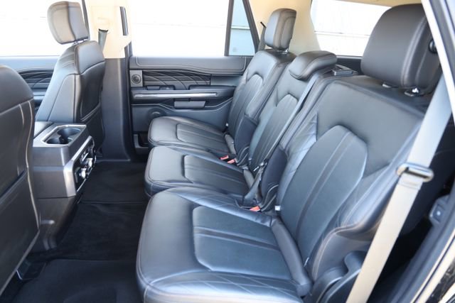 Certified 2018 Ford Expedition Platinum RWD image 14