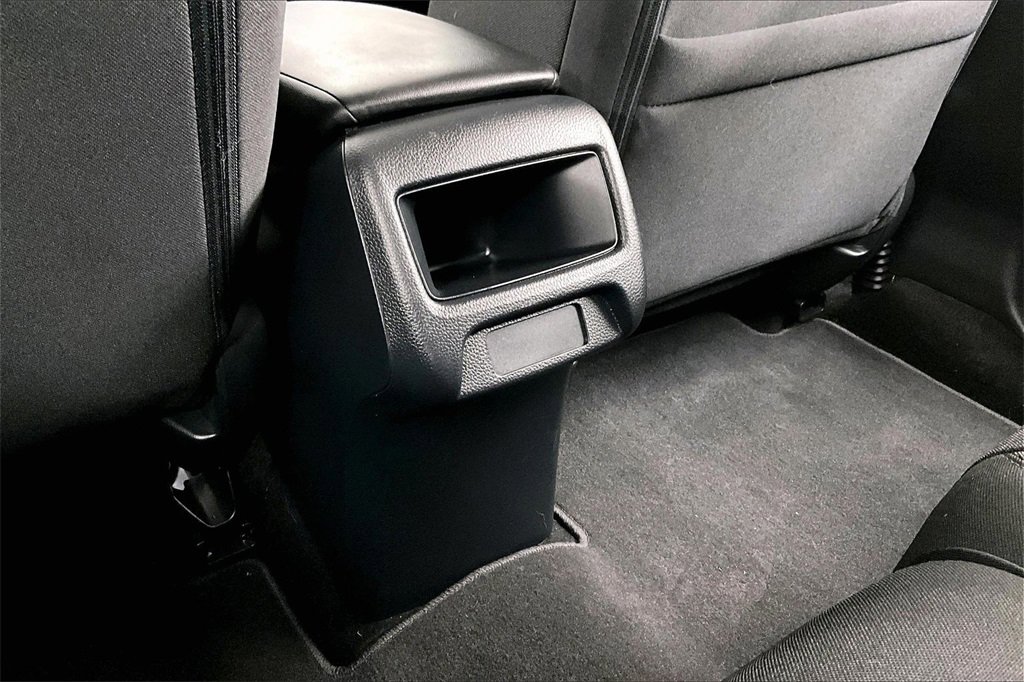 Used 2025 Honda HR-V LX image 33