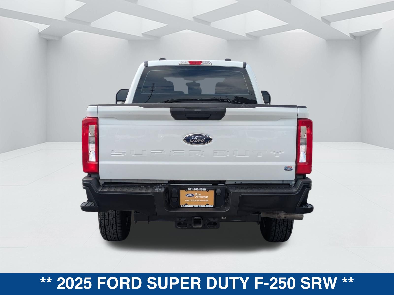 Certified 2025 Ford F250 XL AWD/4WD image 5