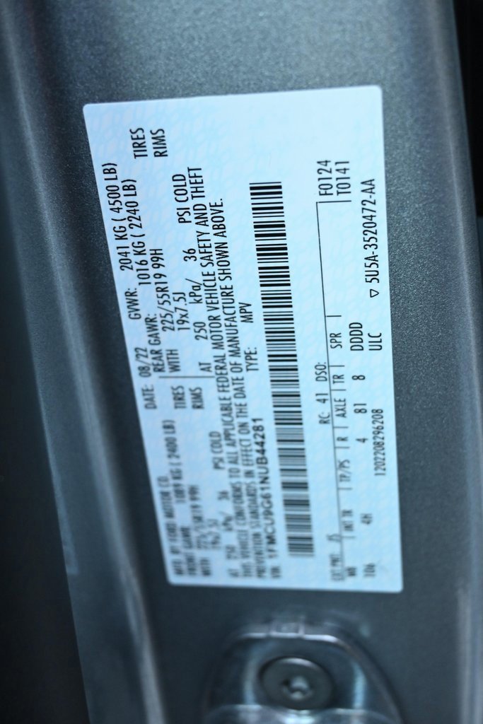 Certified 2022 Ford Escape SE w/ SE Sport Appearance Package image 40