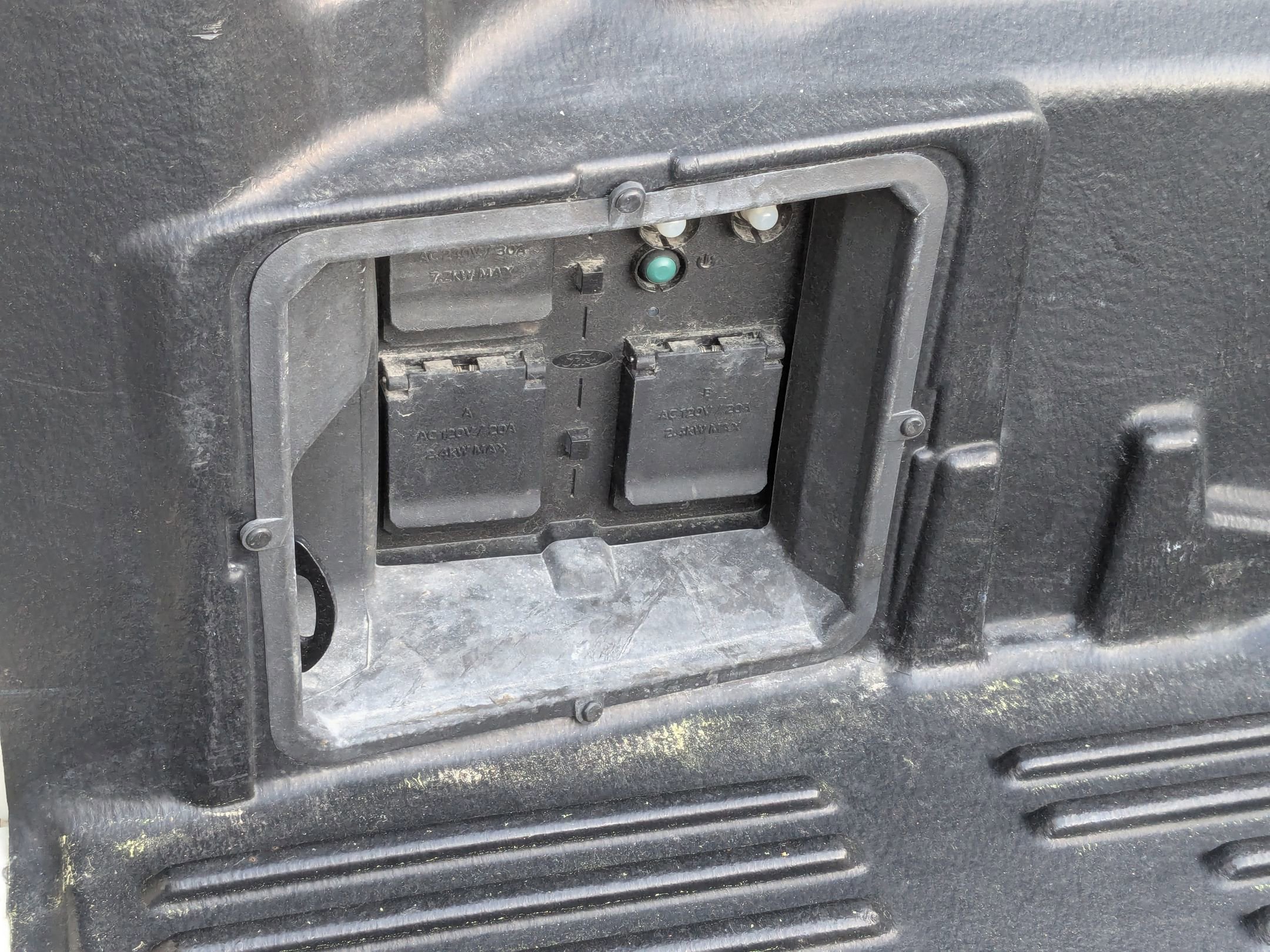 Certified 2024 Ford F150 Platinum w/ Equipment Group 703A Plus image 41