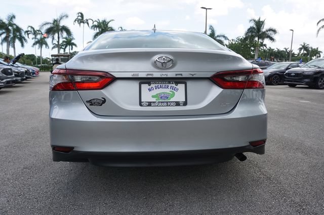 Used 2021 Toyota Camry LE FWD image 26