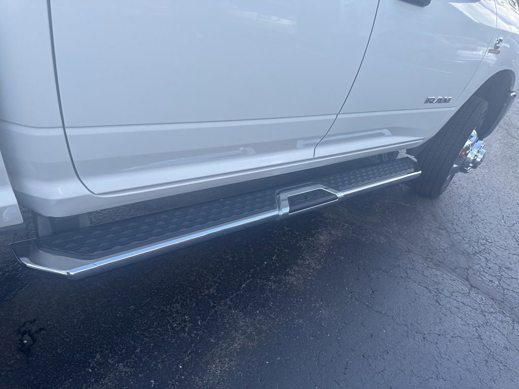 Used 2023 RAM 3500 Big Horn w/ Level 1 Equipment Group image 52