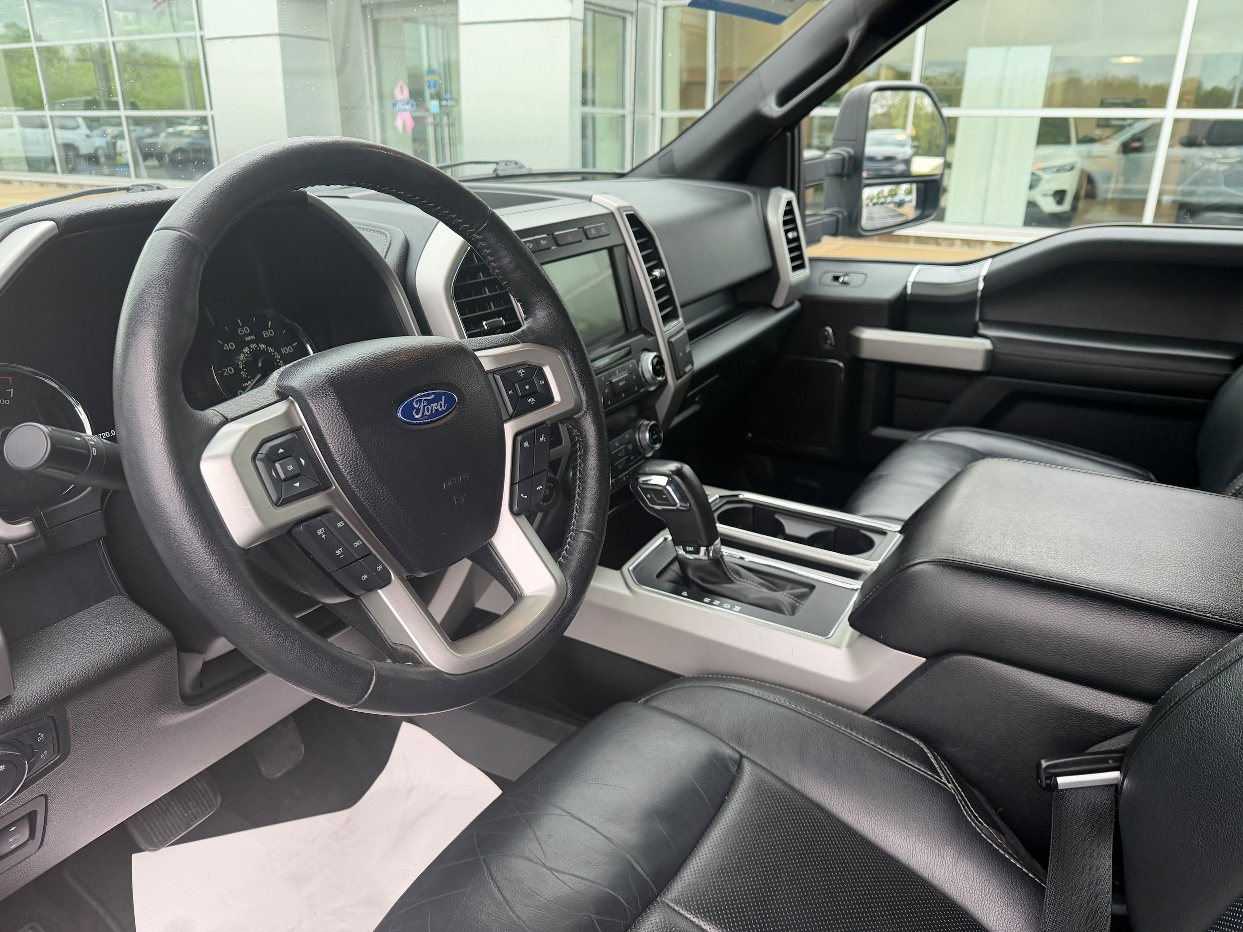 Certified 2020 Ford F150 Lariat w/ Equipment Group 502A Luxury AWD/4WD image 22