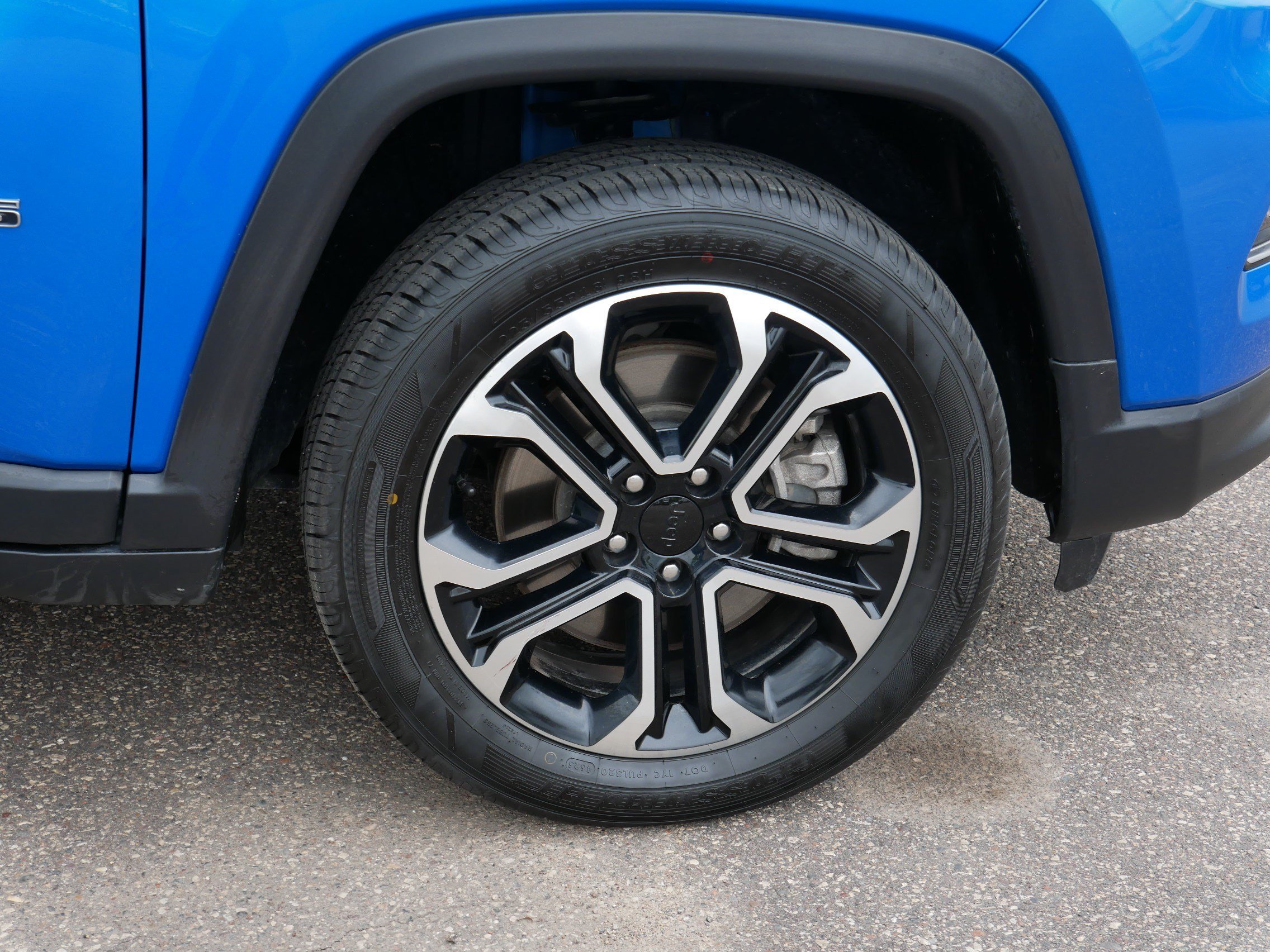 Used 2024 Jeep Compass Limited AWD/4WD image 15