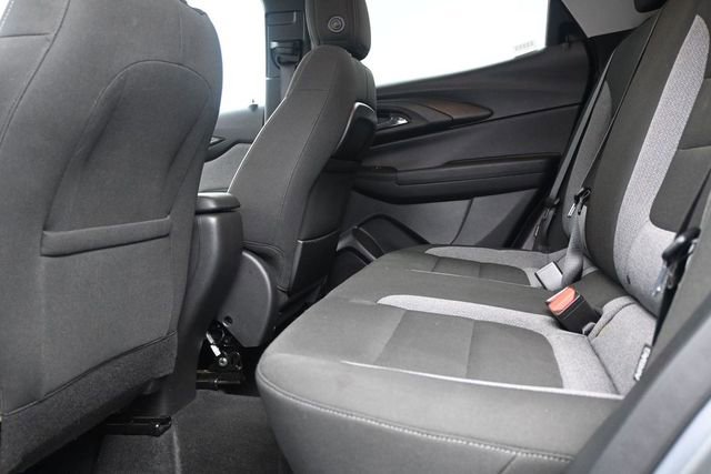 Used 2025 Chevrolet TrailBlazer LT AWD/4WD image 5