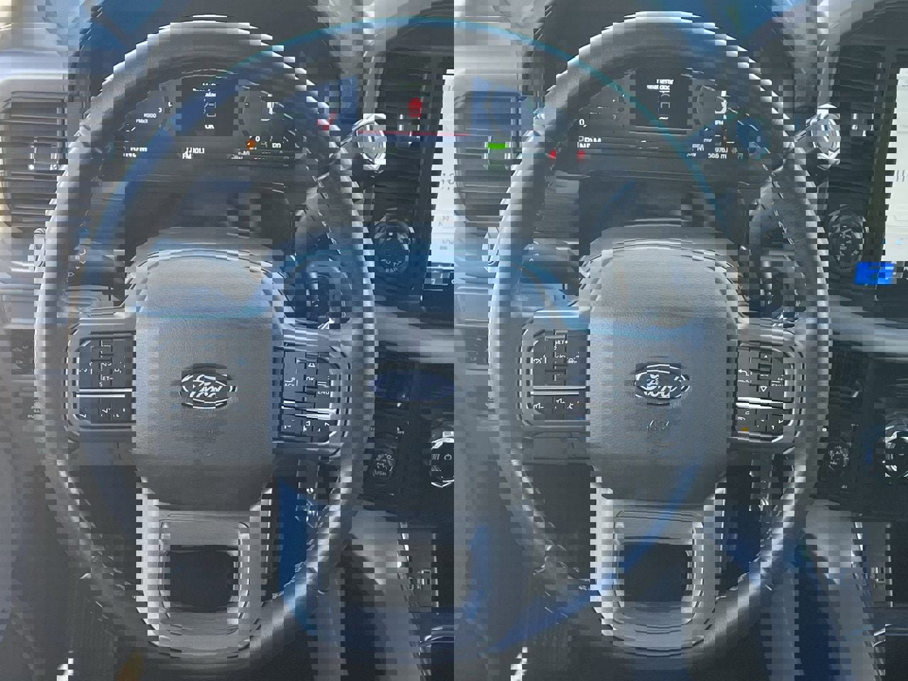 Certified 2024 Ford F150 XLT w/ Mobile Office Package image 20