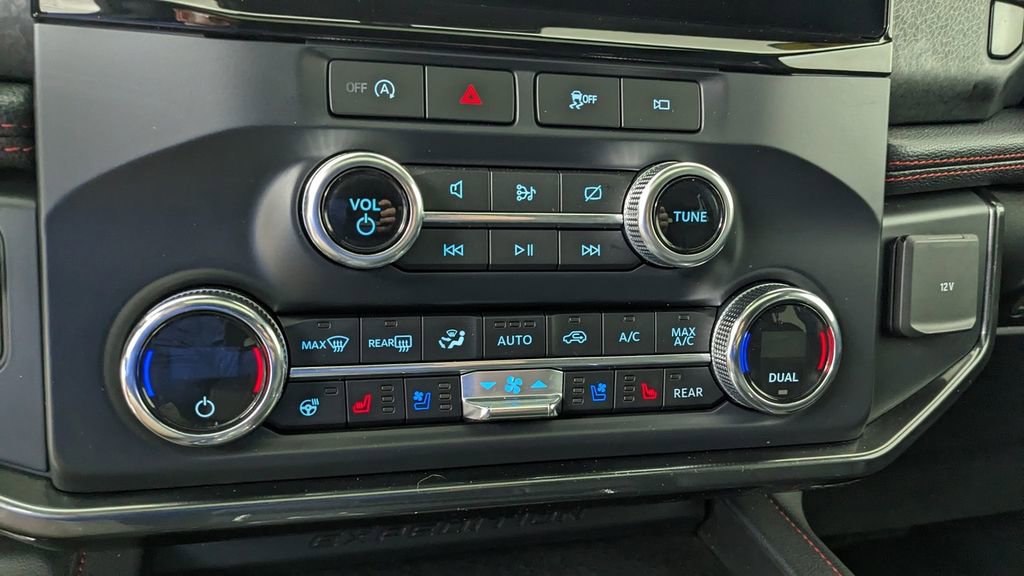 Certified 2022 Ford Expedition Limited AWD/4WD image 30