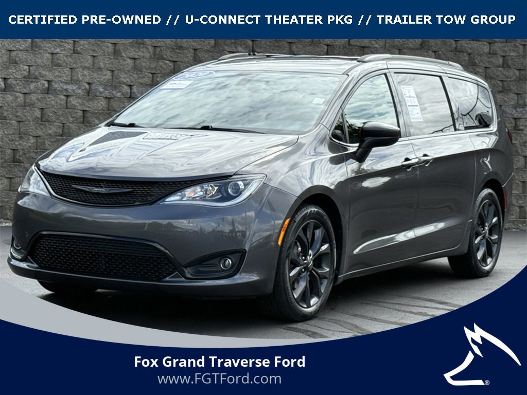 Used 2020 Chrysler Pacifica Touring-L Plus image 6