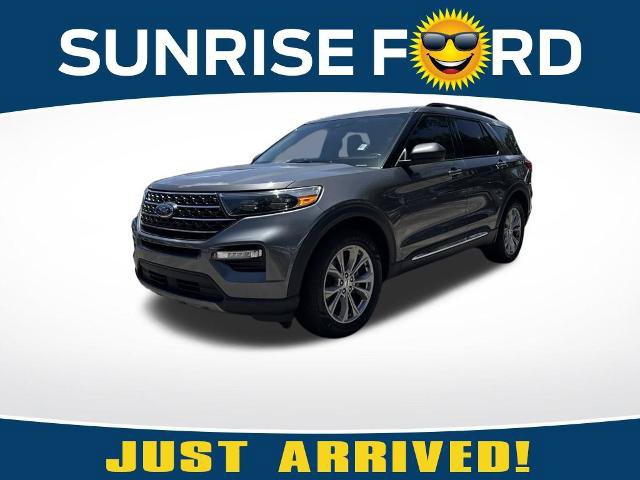 Certified 2023 Ford Explorer XLT w/ Equipment Group 202A RWD image 1